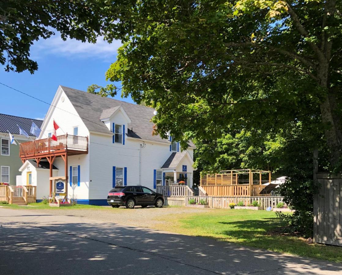 Pleasant Street Inn Parrsboro Exterior photo